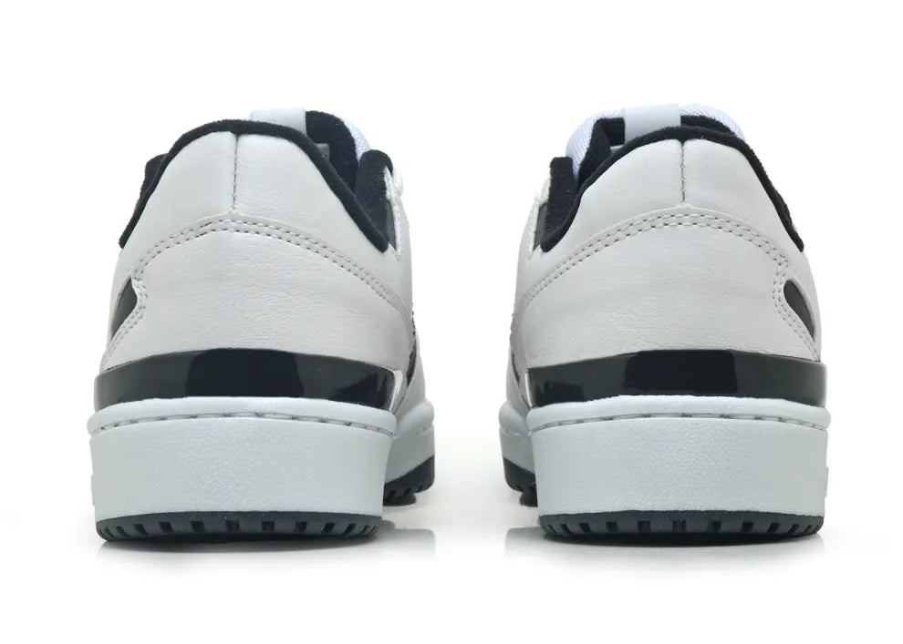 Forum Low White/Black