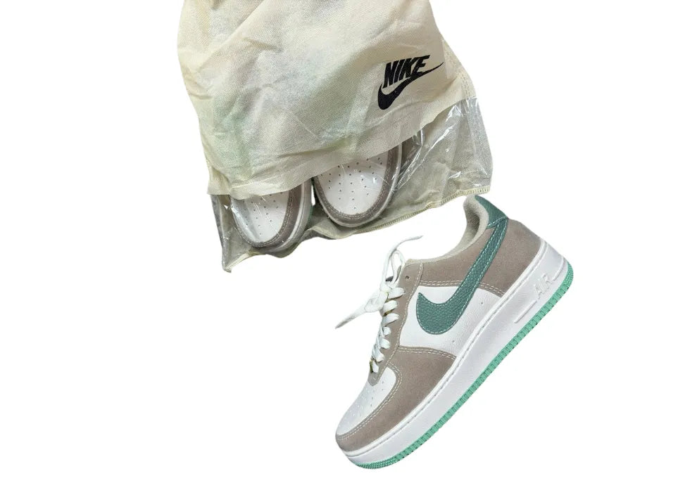 Nike Air Force 1 Love Off Green