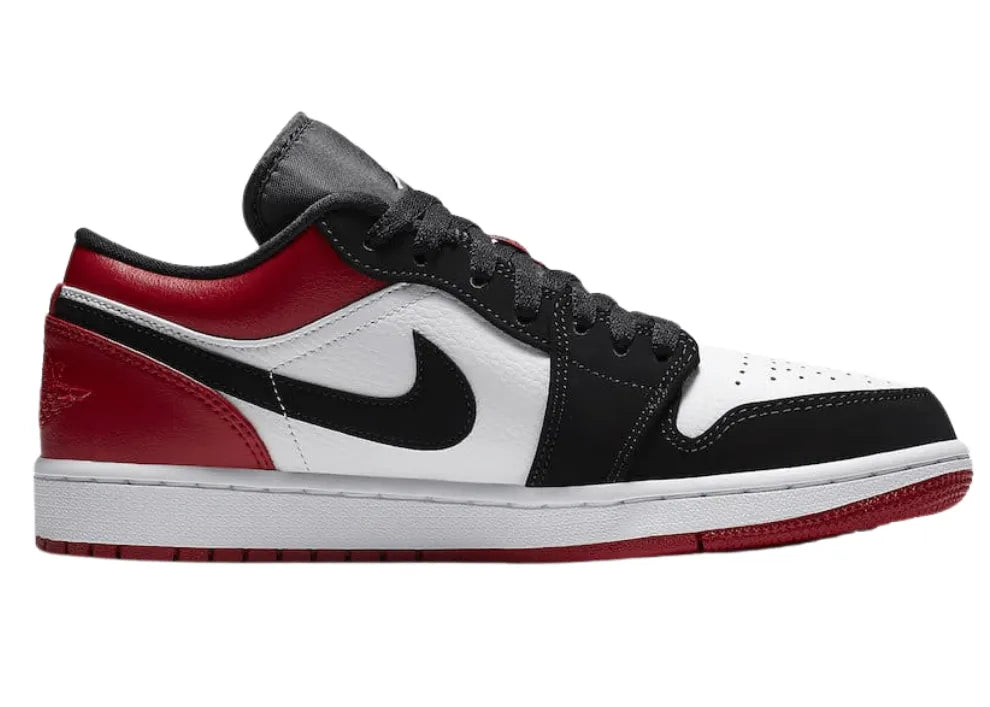 Nike Air Jordan 1 Low OG ‘Black Toe’.