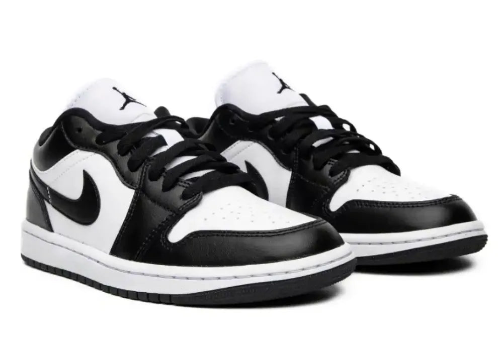 Nike Air Jordan 1 Low OG ‘Panda’.
