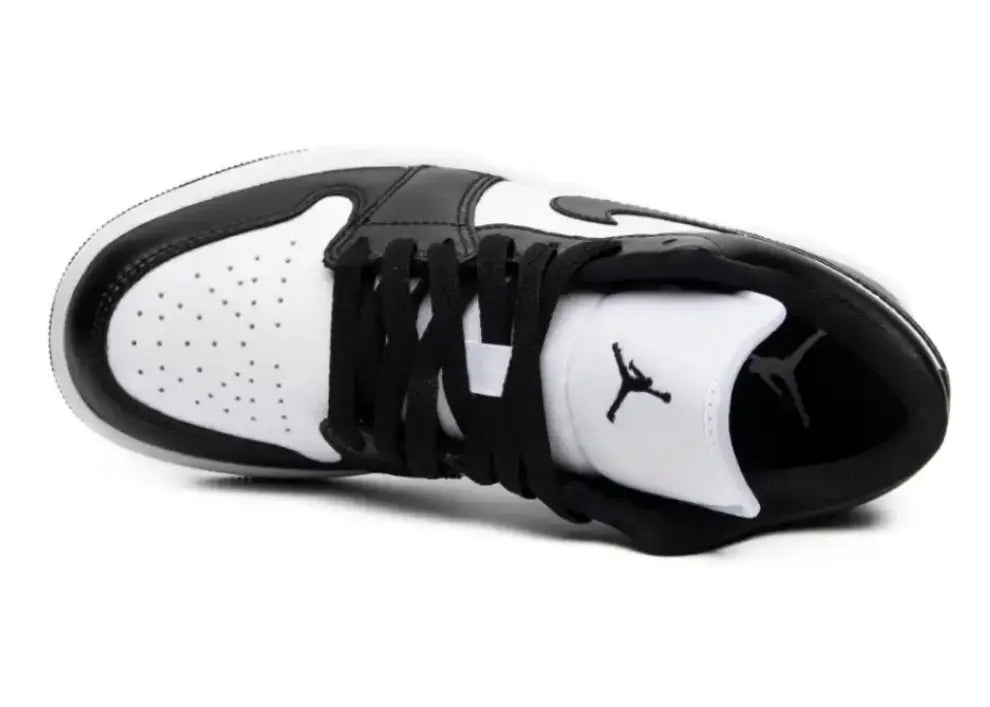 Nike Air Jordan 1 Low OG ‘Panda’.