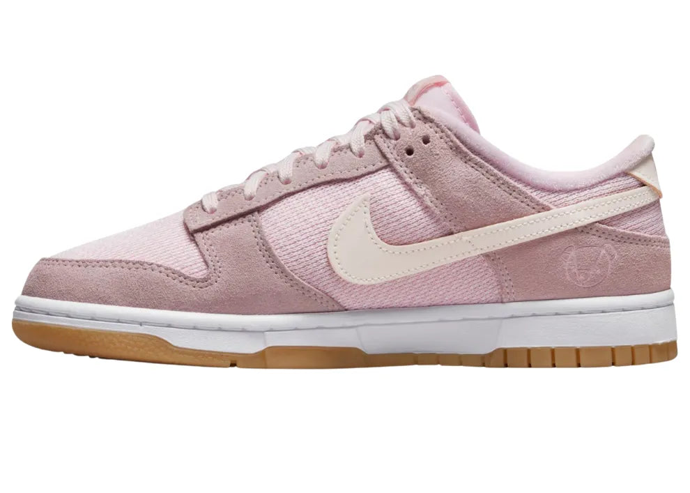 Nike Dunk Low SE Bear