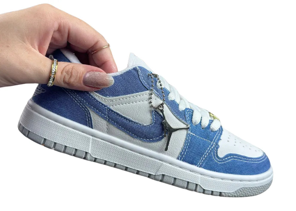 Nike Jordan Low White/Jeans