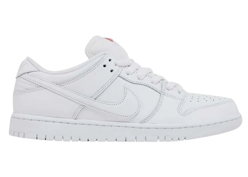 Nike SB Dunk All White