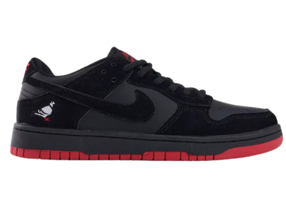 Nike SB Dunk Low ‘Black Pigeon’