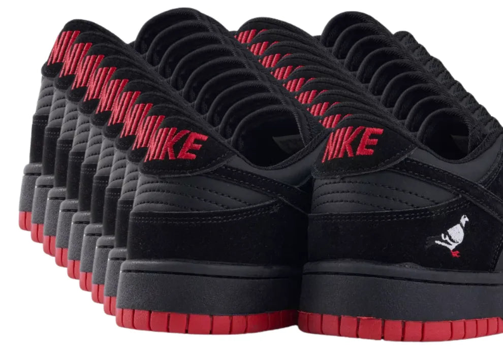 Nike SB Dunk Low ‘Black Pigeon’