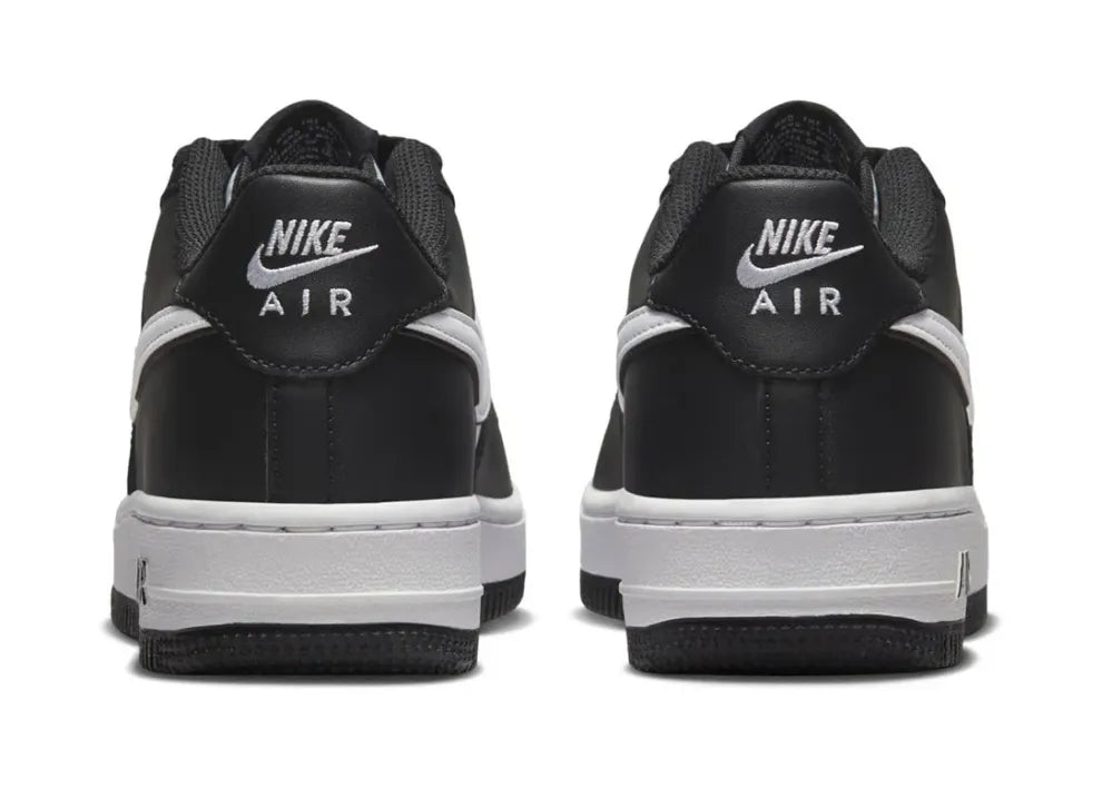 Nike Air Force 1 ‘Panda’